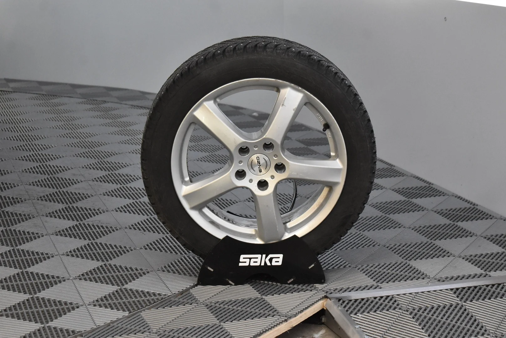 Car Image - 69PqVwWrTIj78Gx2GoSSkw