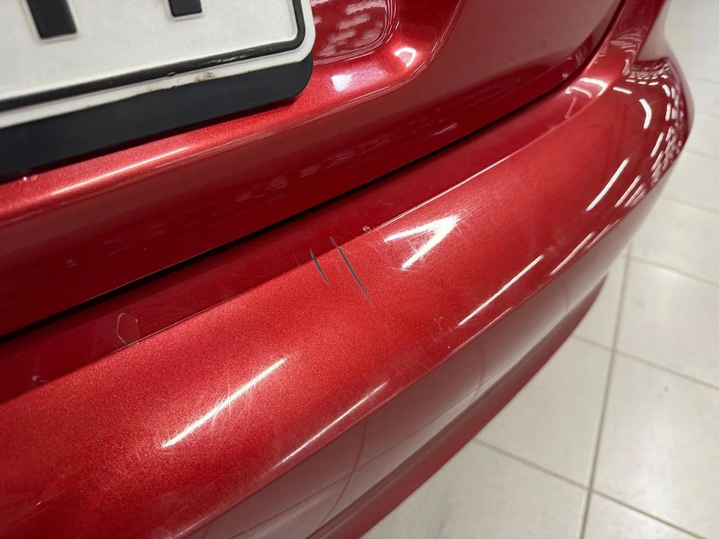 Car Image - 4HGgM8LWHyuorE8u3n4vv5