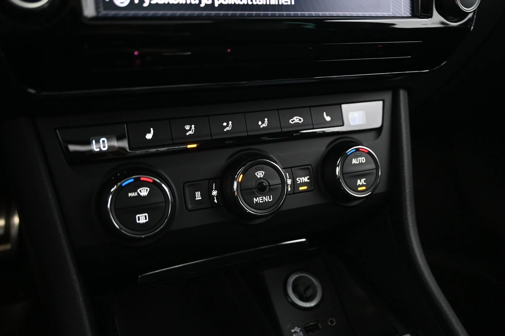 Car Image - 7l7xQnrKvtWh5xEZfl6AOg