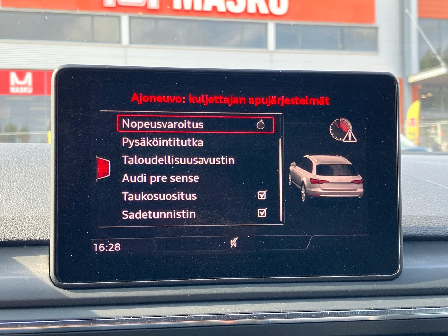 Car Image - 3UZruwJqmqKRbWhj7mAYOR