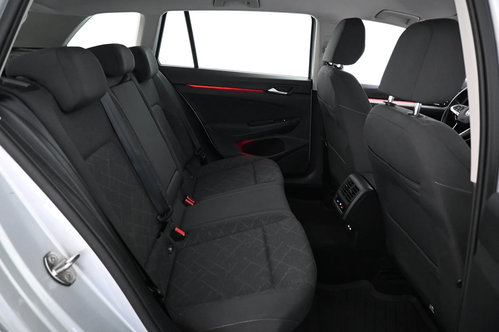 Car Image - 664UHQ4V7l3HPxwfVvtZOW