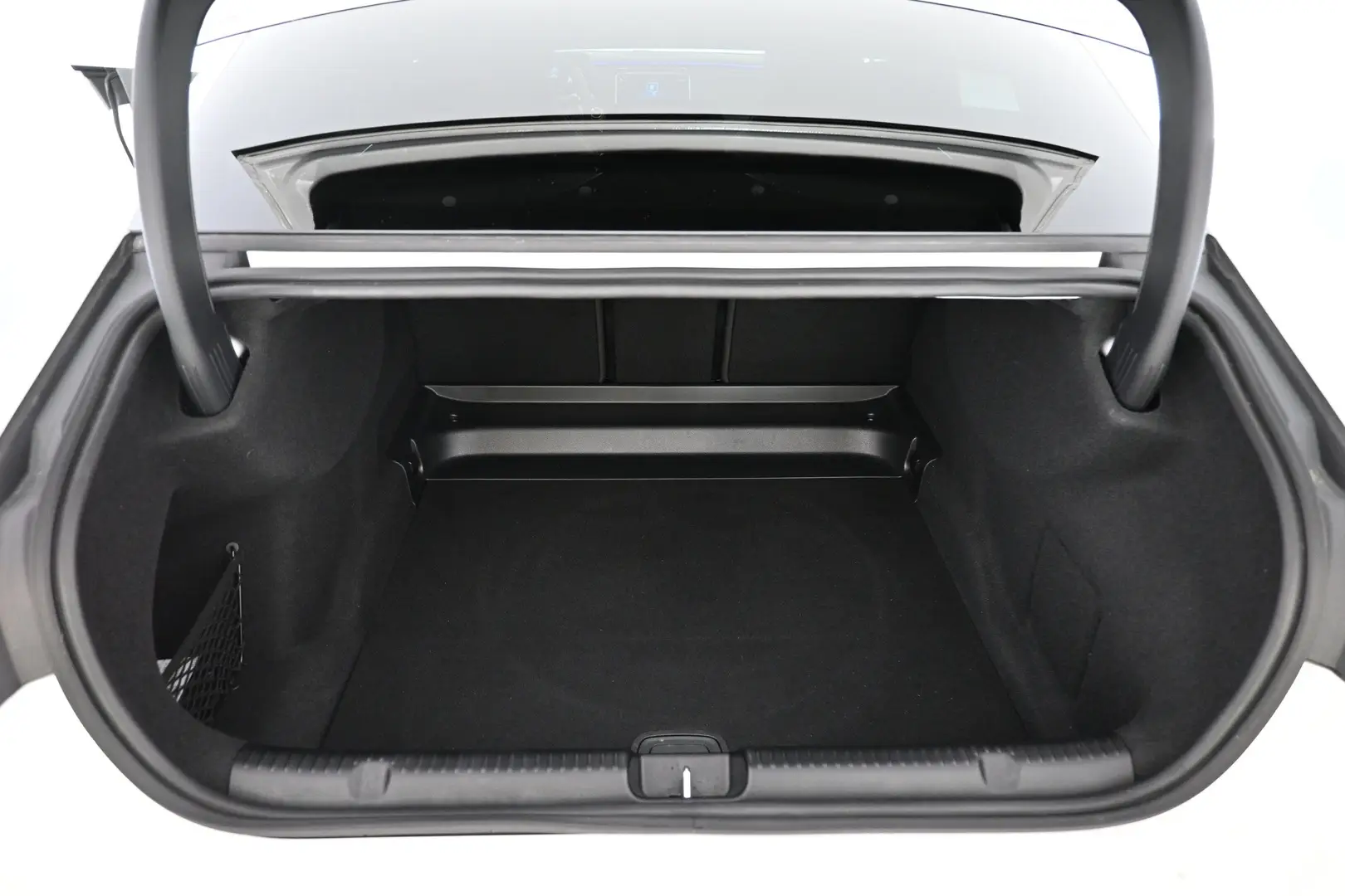 Car Image - 4wCvPbhWiWk2lrS2Yxwpb6