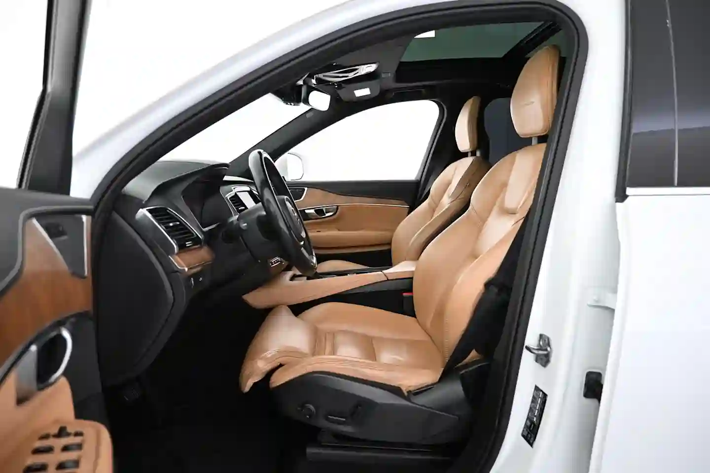 Car Image - 6WIDMzI64U3Fhi0rDoo4XV