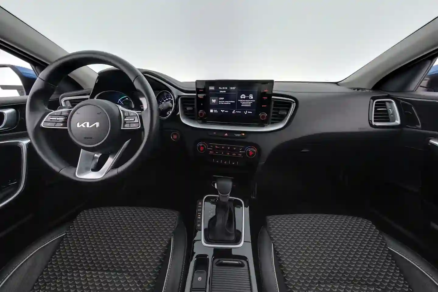 Car Image - 5eH8yv9Fc7bZ6po3nywrpv
