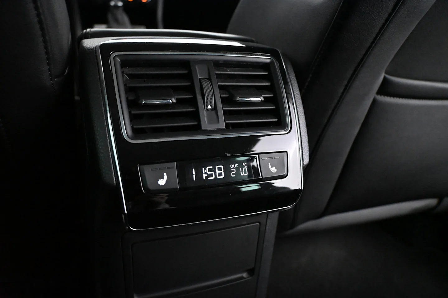 Car Image - 3Ys8Dvk4iLEfbnjJ4UrdPg