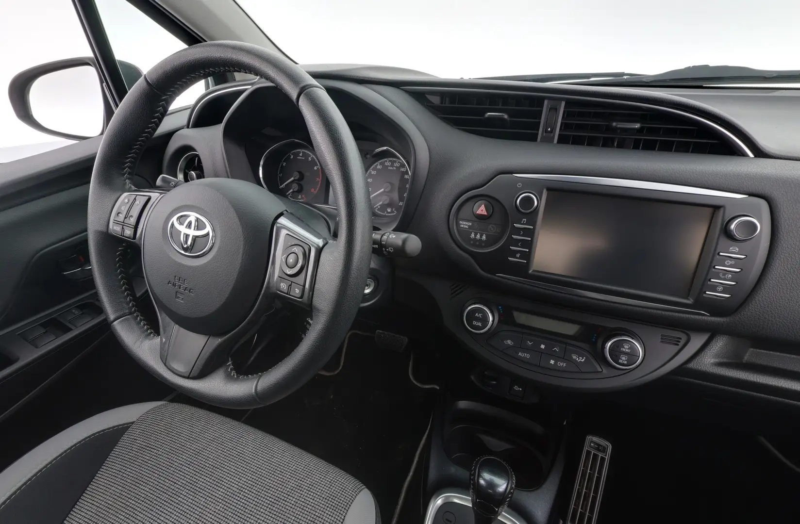 Car Image - 6MUoo0UofYC7e4LaxioKNa