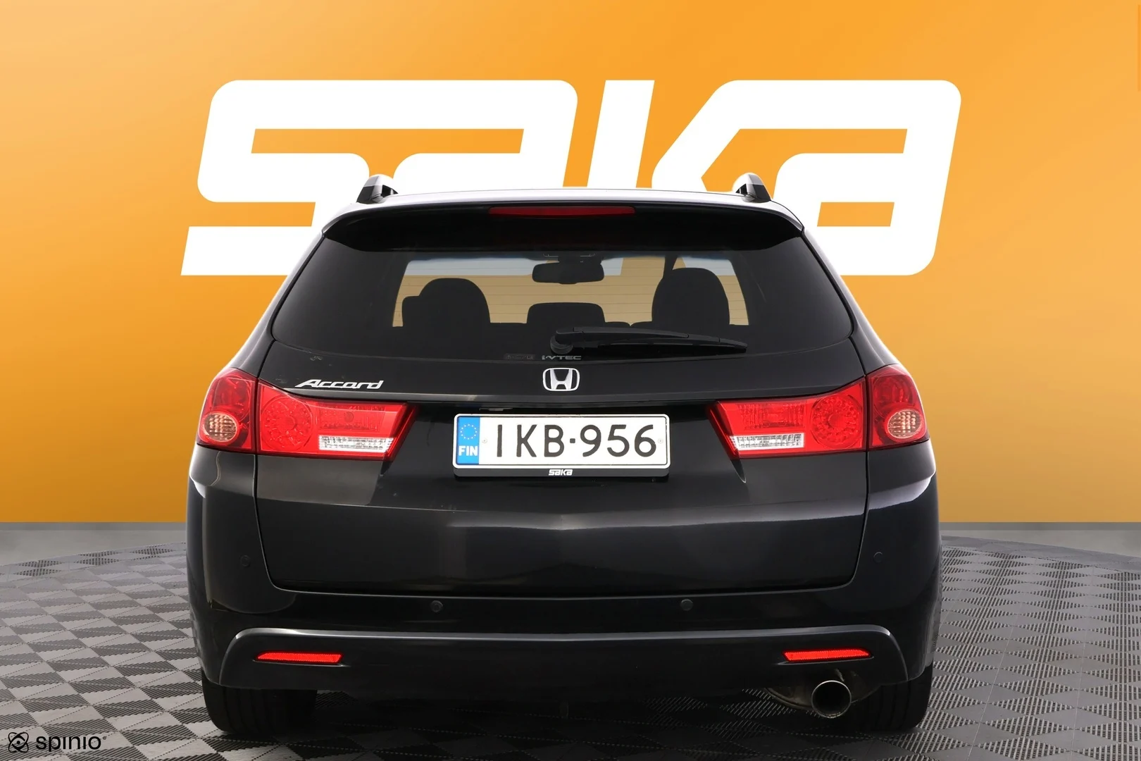 Car Image - 1eaCaY20Fm7yLA5C3eZwJQ