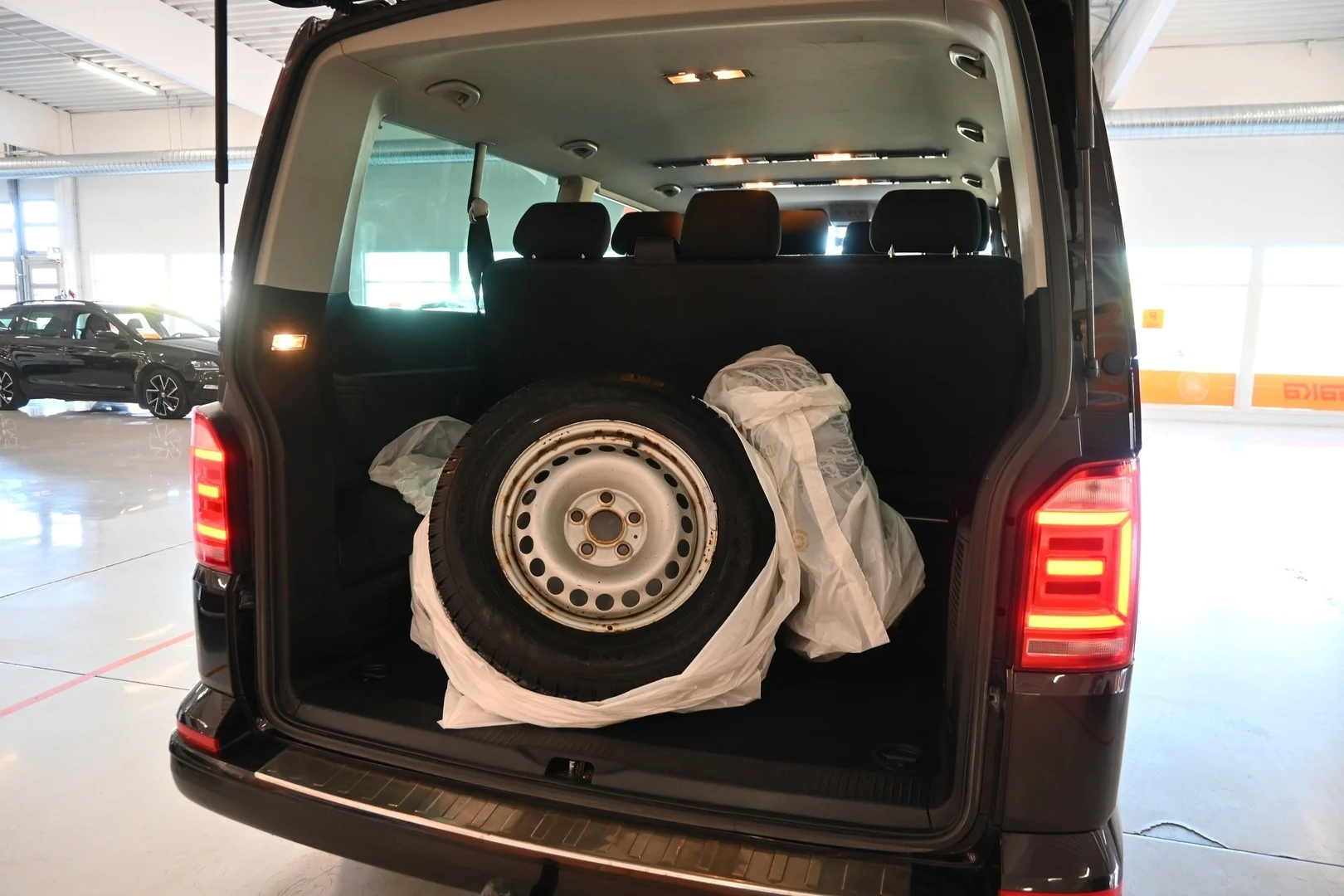 Car Image - 4Amfg2iHMnXaTP8KNnpjVk