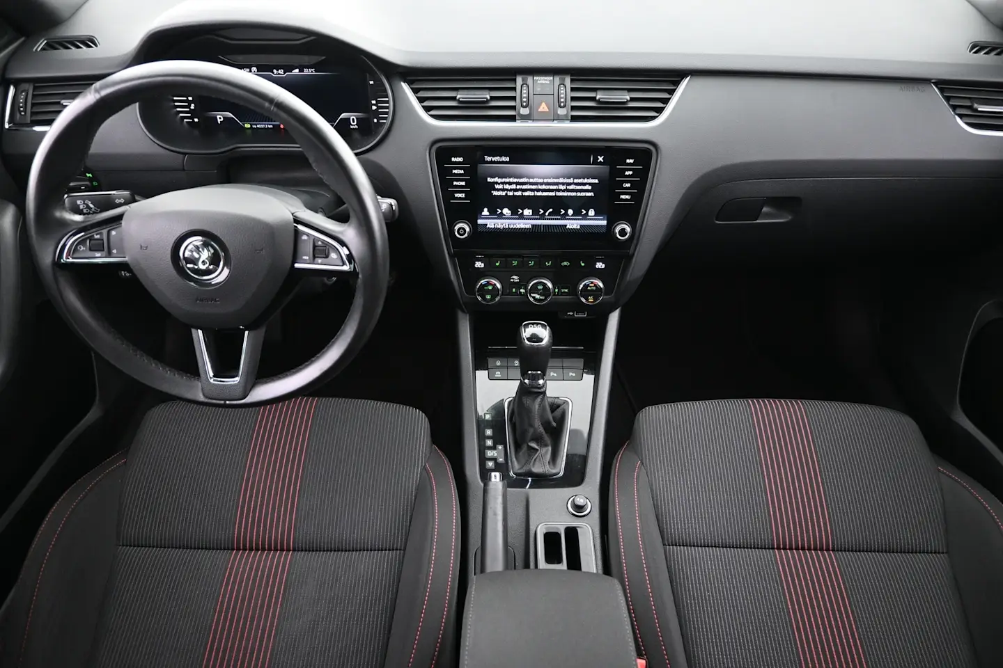 Car Image - 3i5Vgvp69GSWuHg4r5wggc