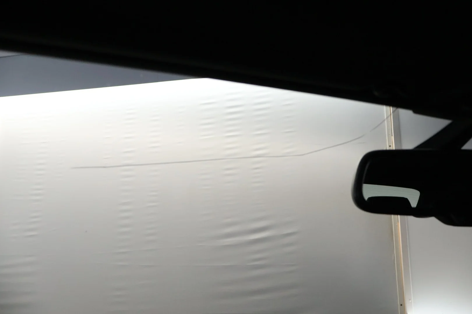 Car Image - 52LZ61f0KRxCprt8ybShWA