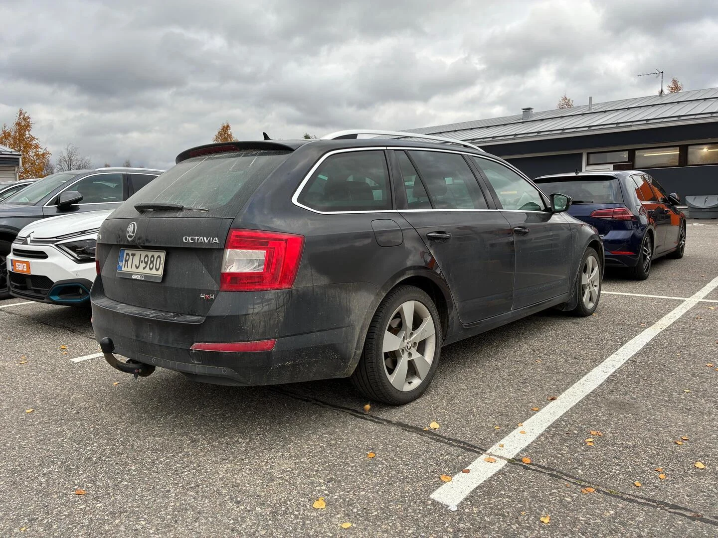 Car Image - 50hScSfXMV0X2zFYbUcsg3