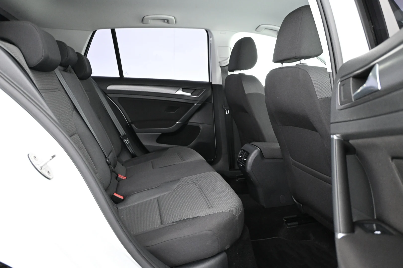 Car Image - 18e2OqjettnoQS7eipbMI6