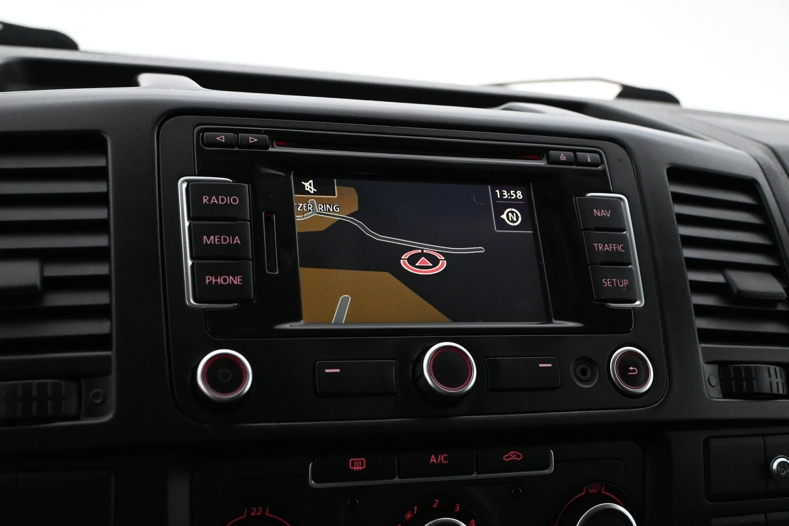Car Image - 2xtvRw9IgmpbBlDGveDVxz