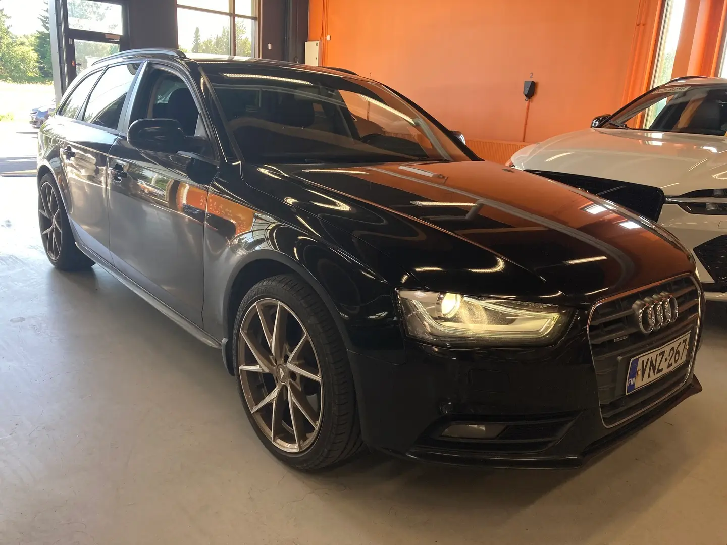 Car Image - 1L66KOP3y31RUiTT5dLeIj