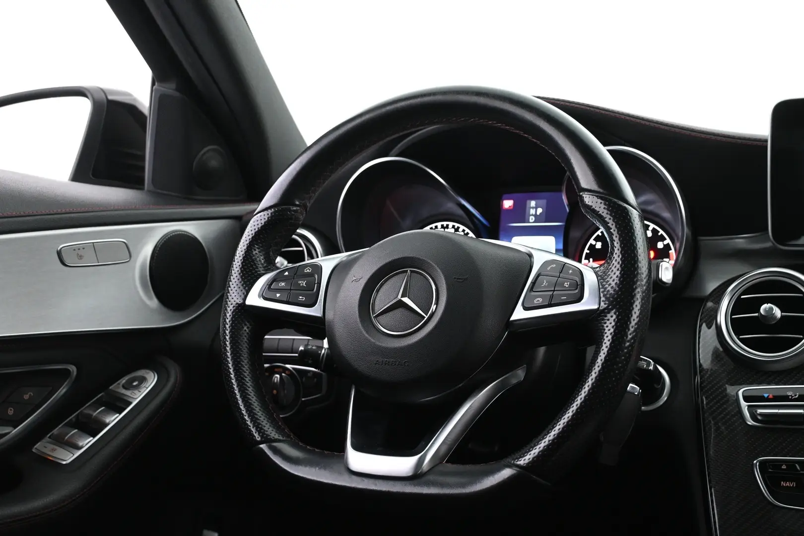 Car Image - 4MAK0eBjCSPmi7L7eEWI93