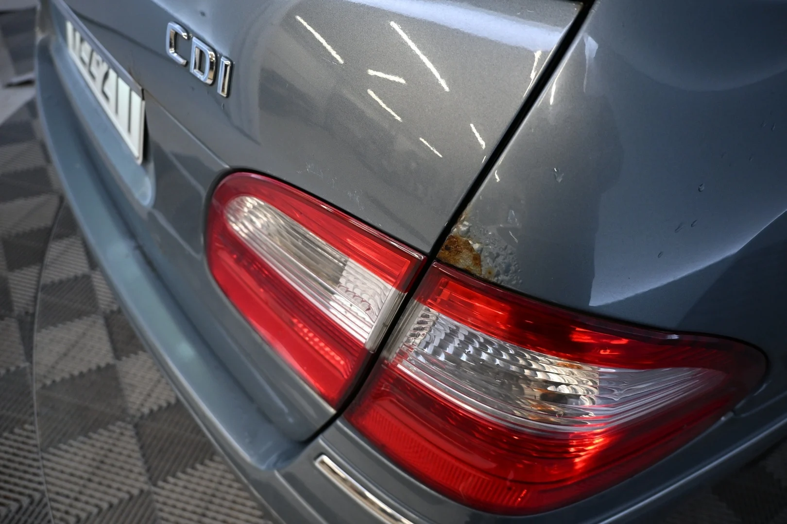 Car Image - 3xfbozqnKlU0rprmJzFORn