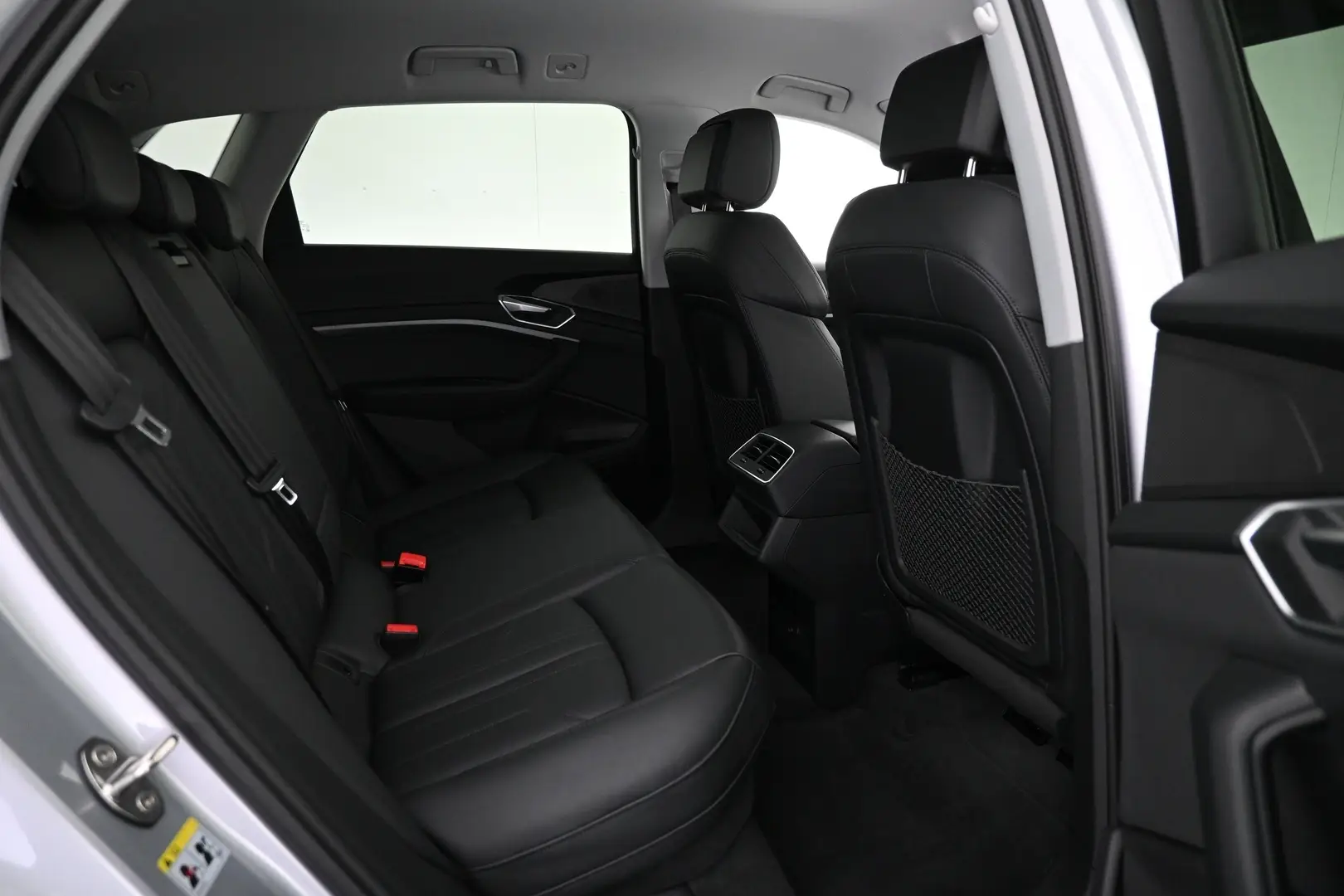 Car Image - 73ulYb4ESSIG8YWBVABvop