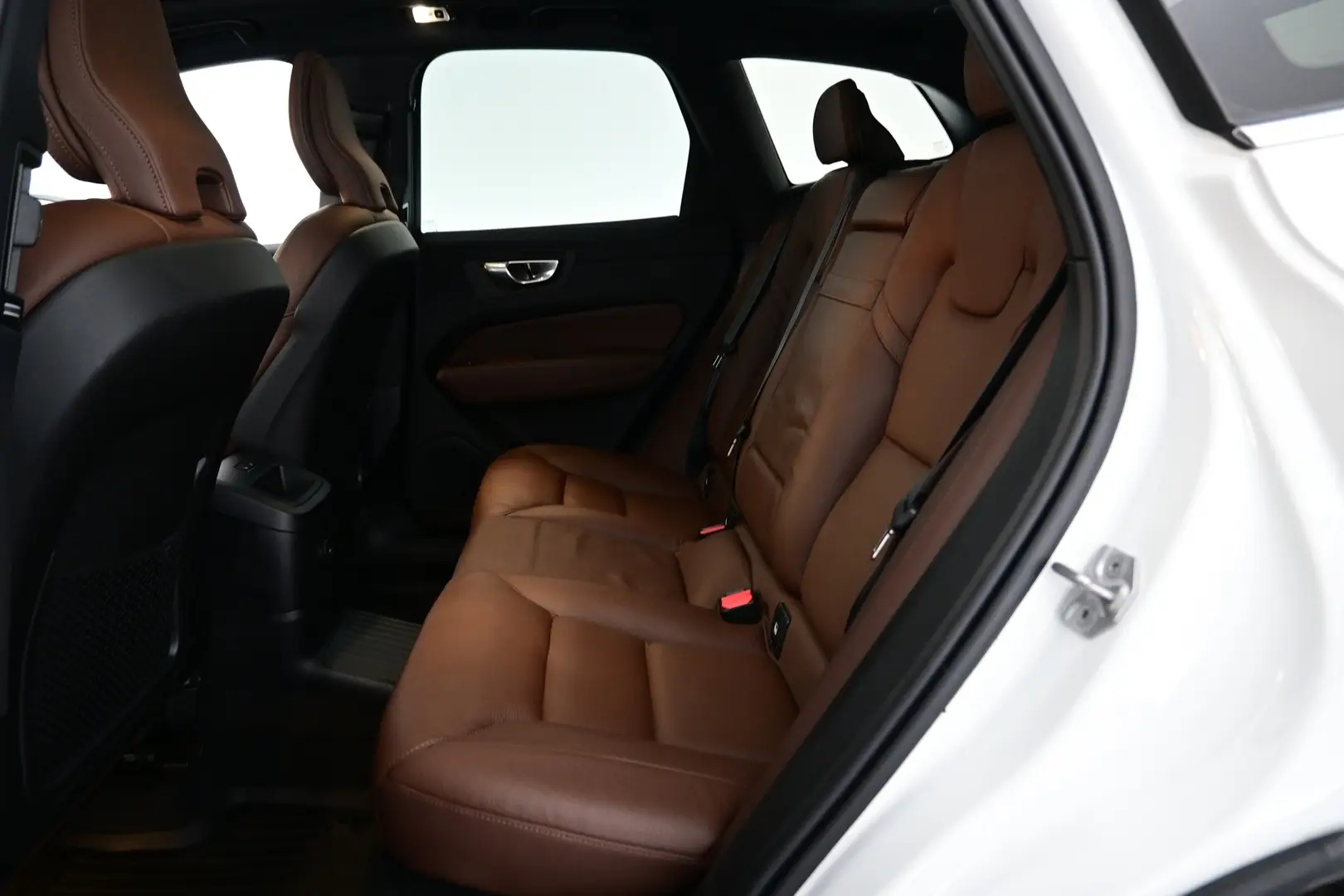 Car Image - 5ajzAQdIGKIvDdlL0NNs7e