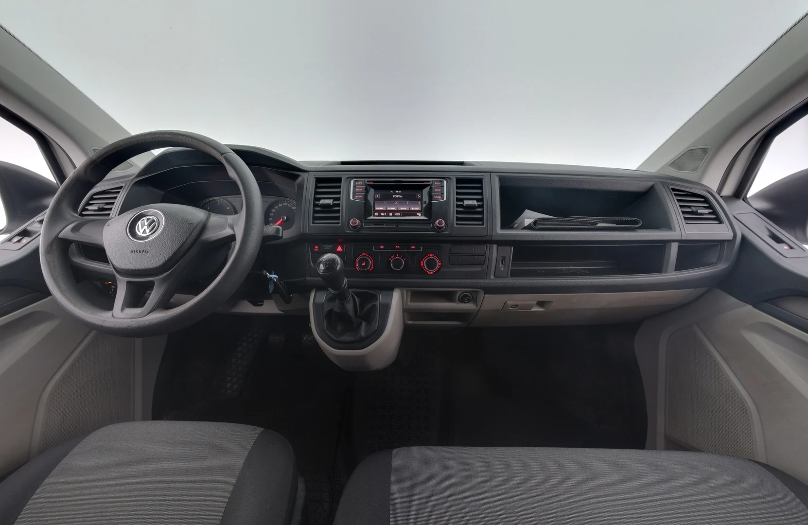 Car Image - 6ujXGNedO60OZsMQMhpd9P