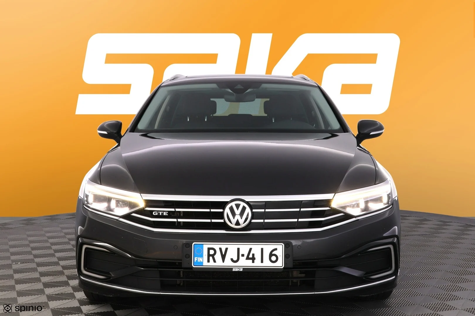 Car Image - W8VJwihnkg52nay5dYEd9