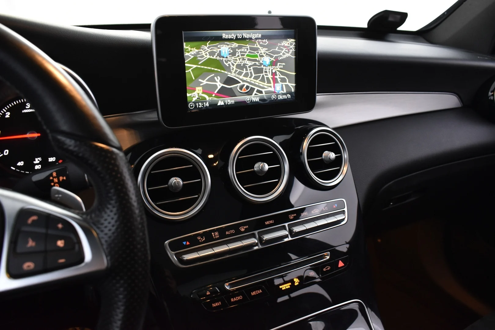 Car Image - 2r9E6lYTsSX7GMuj1N0Zjl