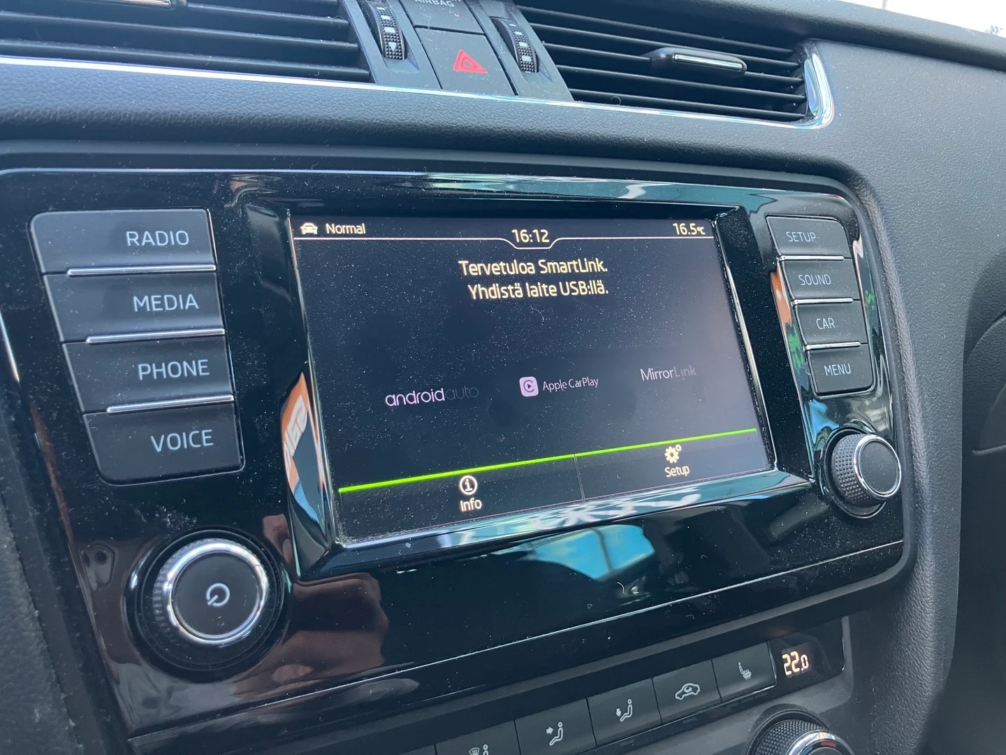 Car Image - 151Ig3f5nEDnI7OS8fEMKk
