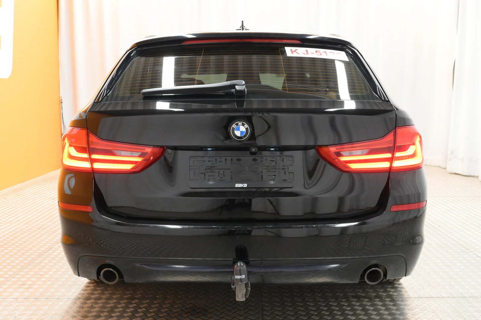 Car Image - Gf9VgdRJ48STAzgiwiKXp