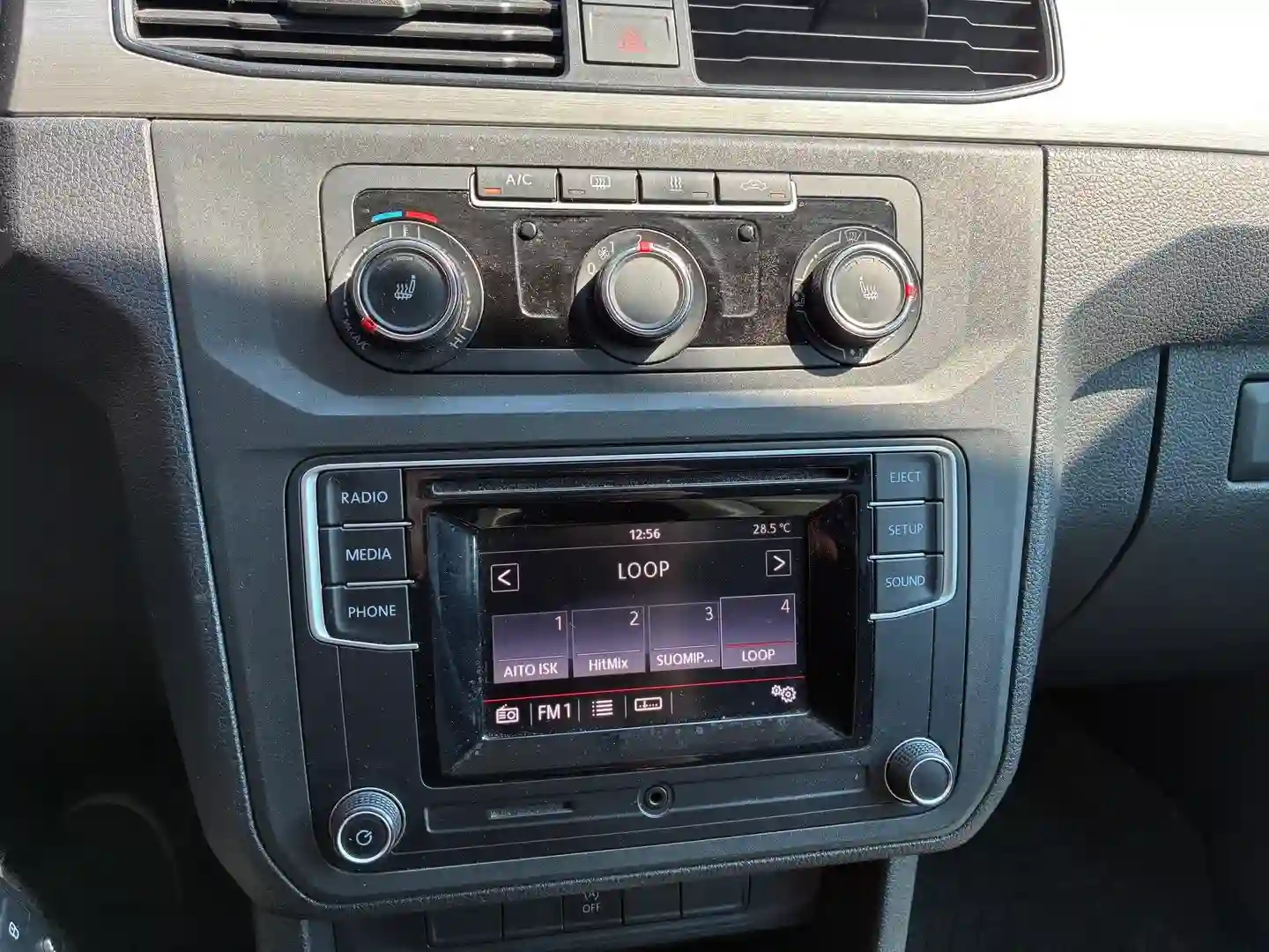 Car Image - xyHC99rVNSlA63O3oHUn2
