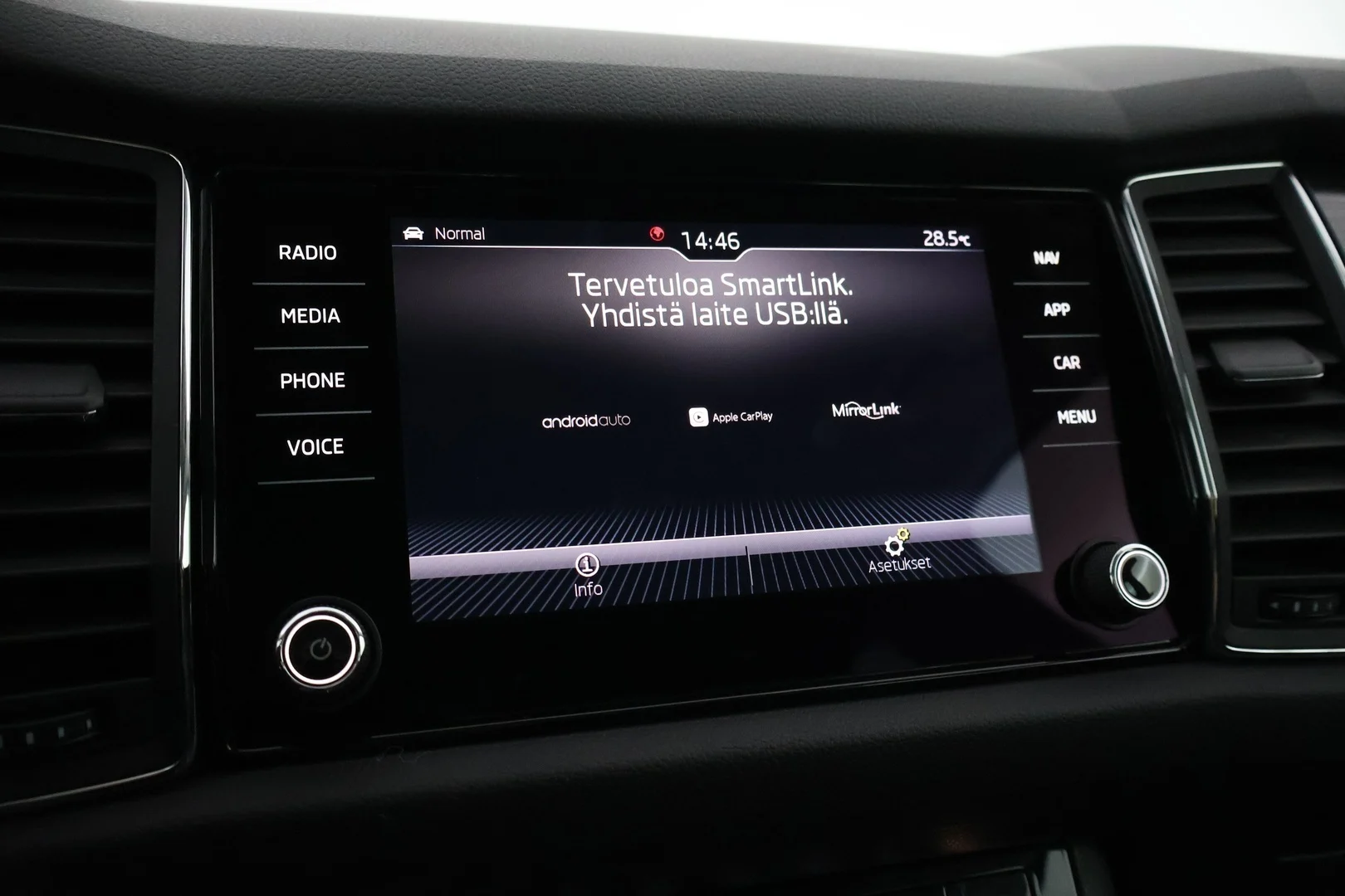 Car Image - 6JUzSTD5EVCjE8EFBwcZnj