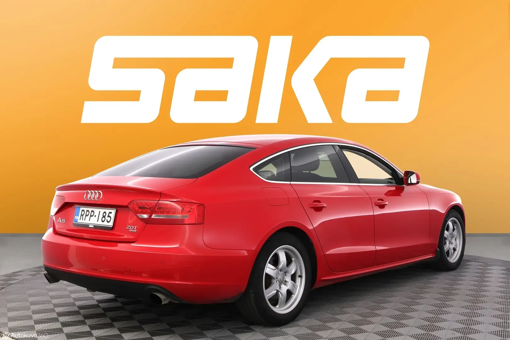 Car Image - M4yCCoeY7aYRZGJ61l1eP