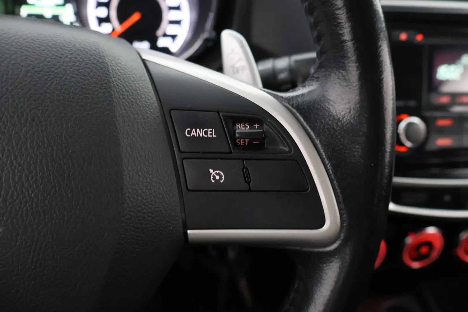 Car Image - 7IgLRWKhIoAHe75xqXLhVr