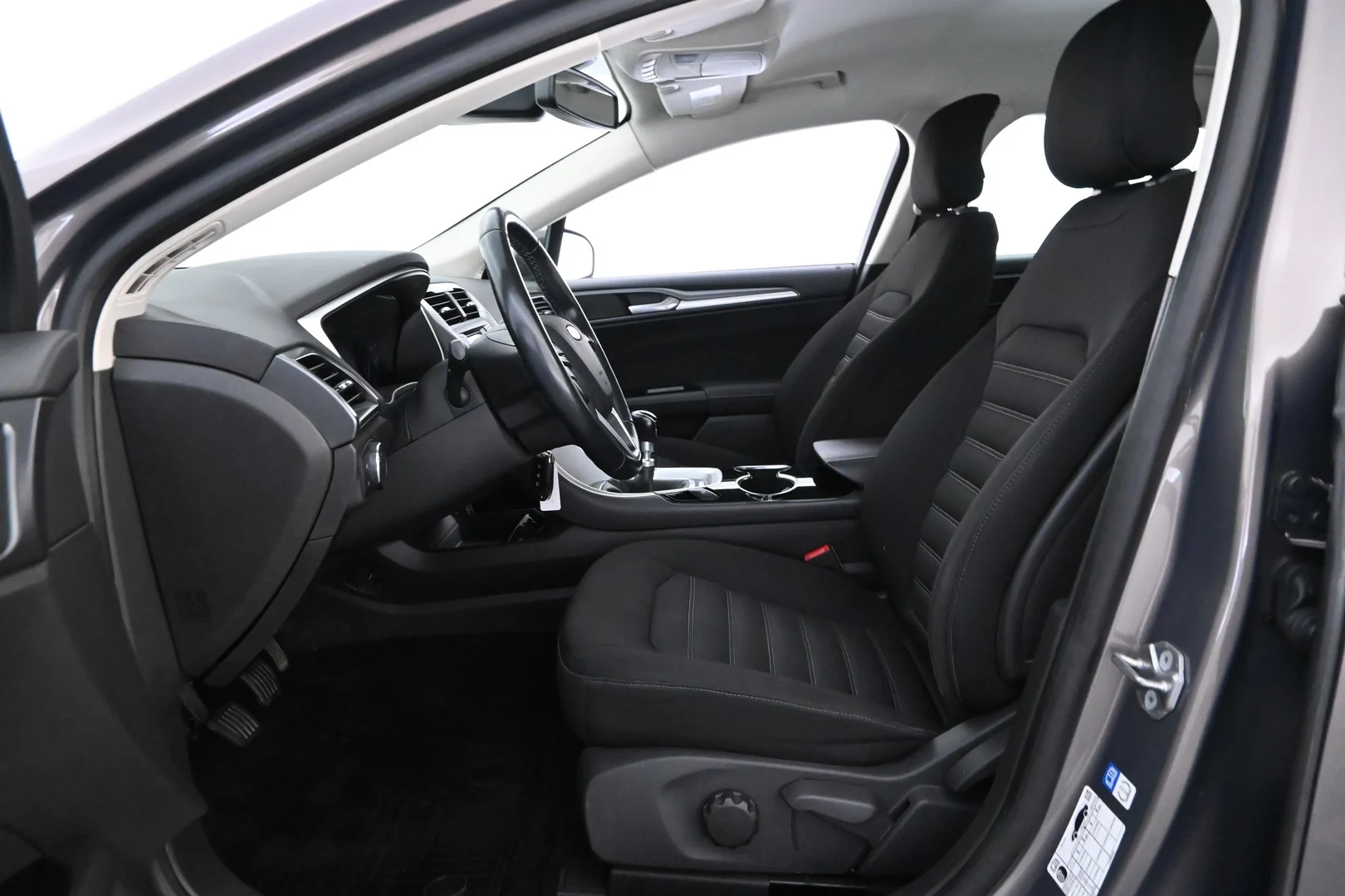 Car Image - 6Yx8cXhv3ZlLOU3SUXYxZT