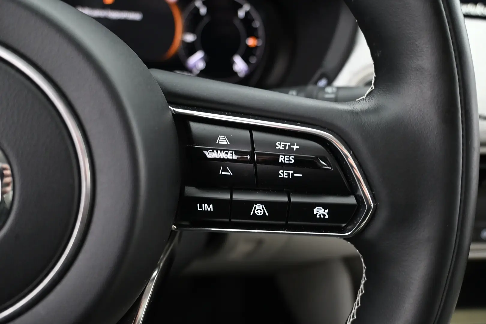 Car Image - undhtycCcdVDyB3YbJDr5