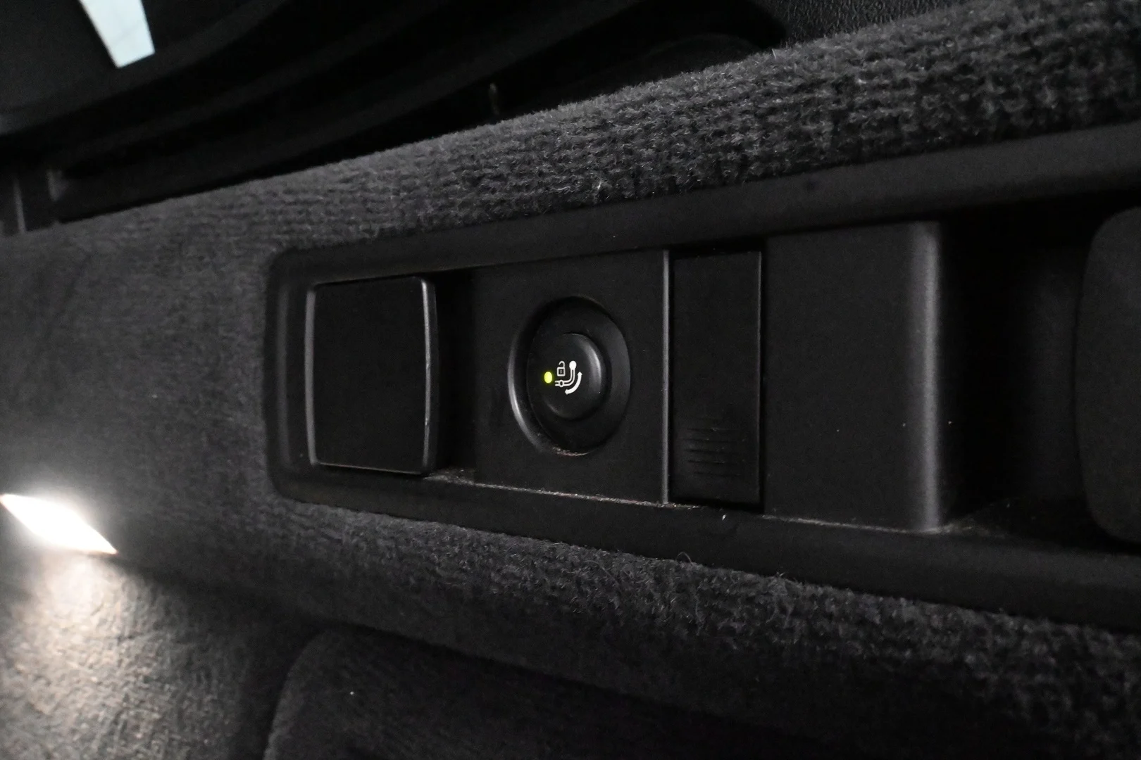 Car Image - Sv62XHijIJm7wCdT6iU6F