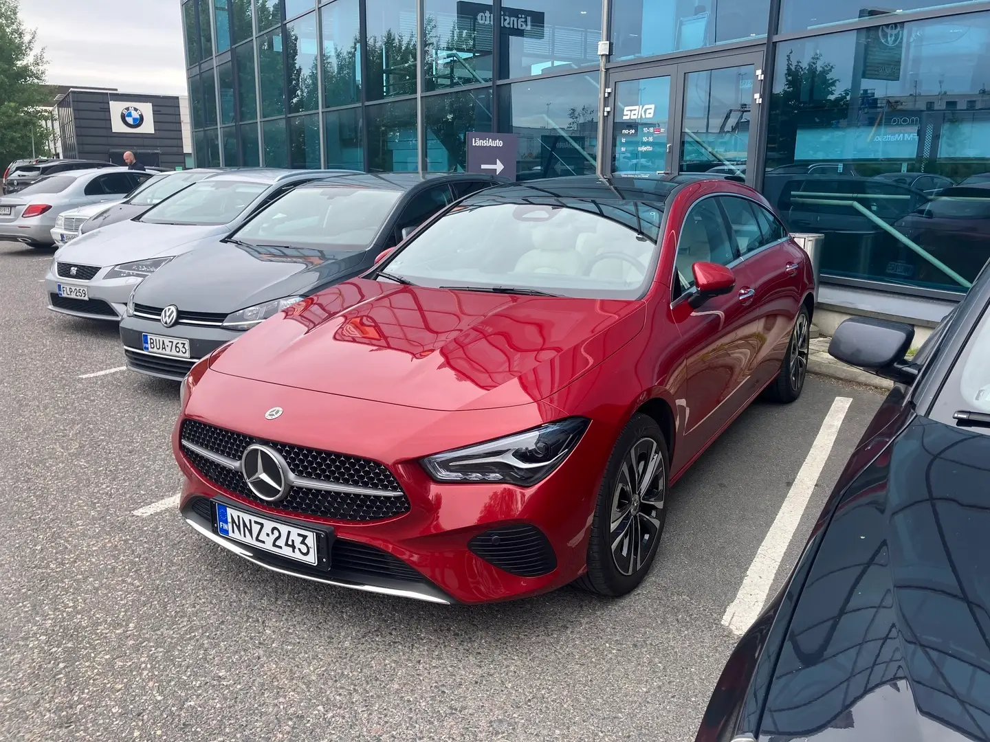 Car Image - 4qaENebTkL3GN2ZrSKG2Sg
