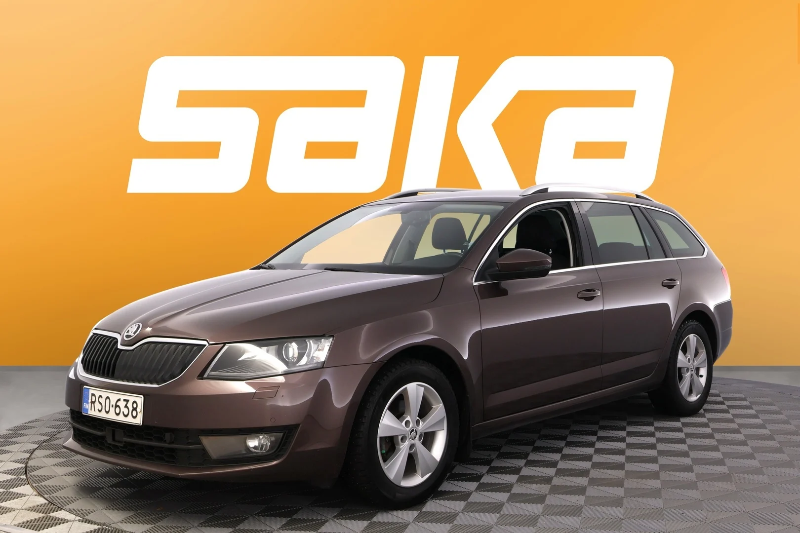 Car Image - ggi6FaqaENbQDowsZVg5Y