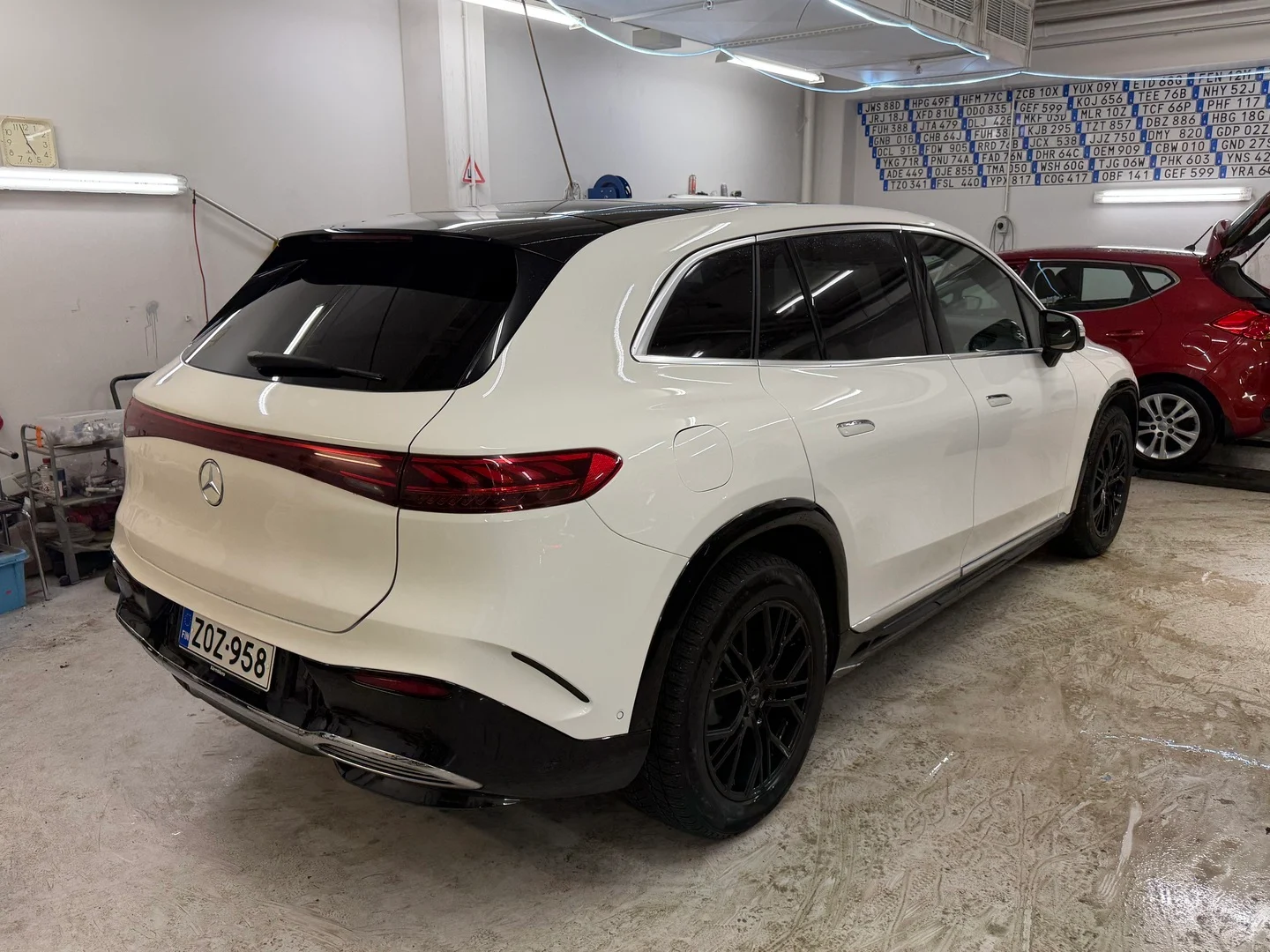 Car Image - 3ypLrhfisYEMQyIs9EKJYO