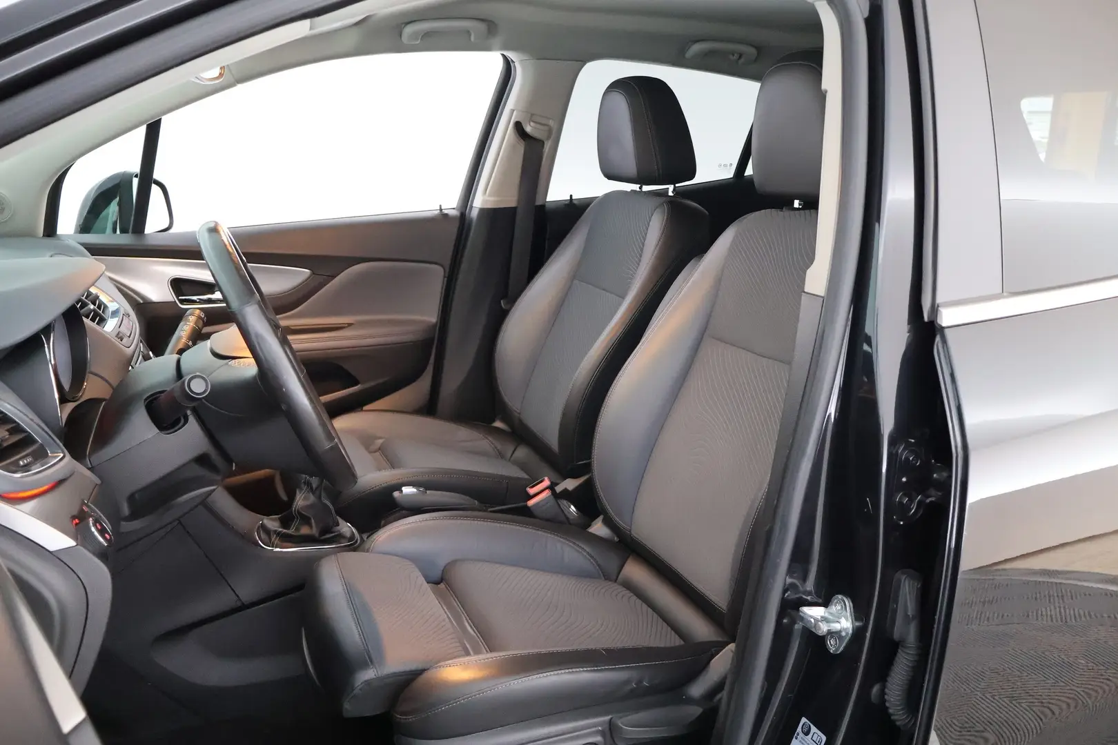 Car Image - 3VrS3OT2Y0AsPFZ7vLTl0u