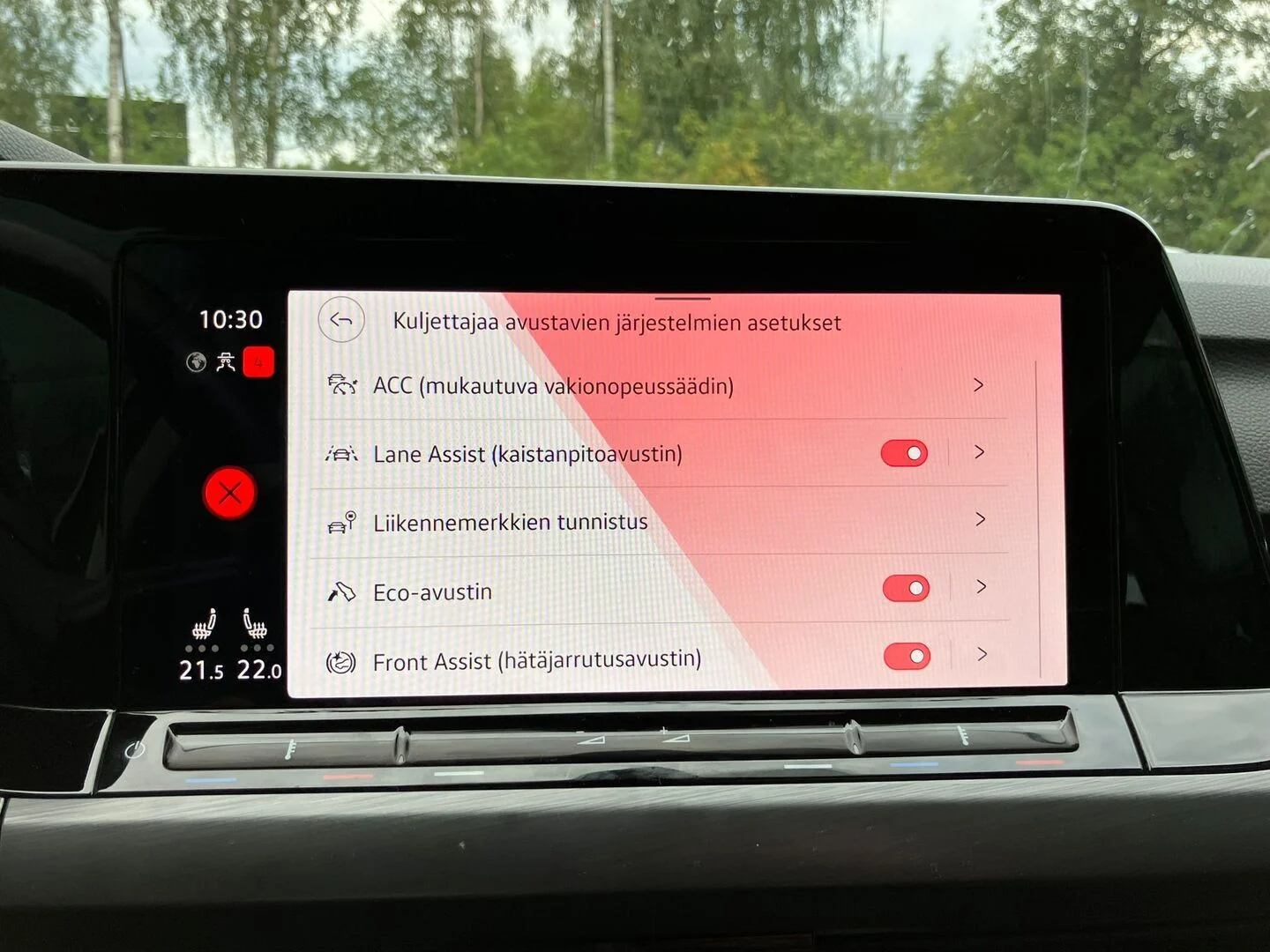 Car Image - 1EyM8o3HDlen3NJEg727X9