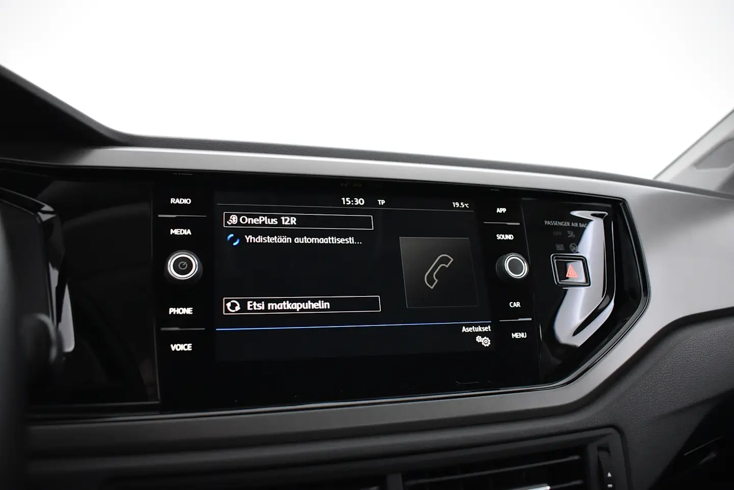 Car Image - 1DqnmwK8MGTcAcyyDYC6u1