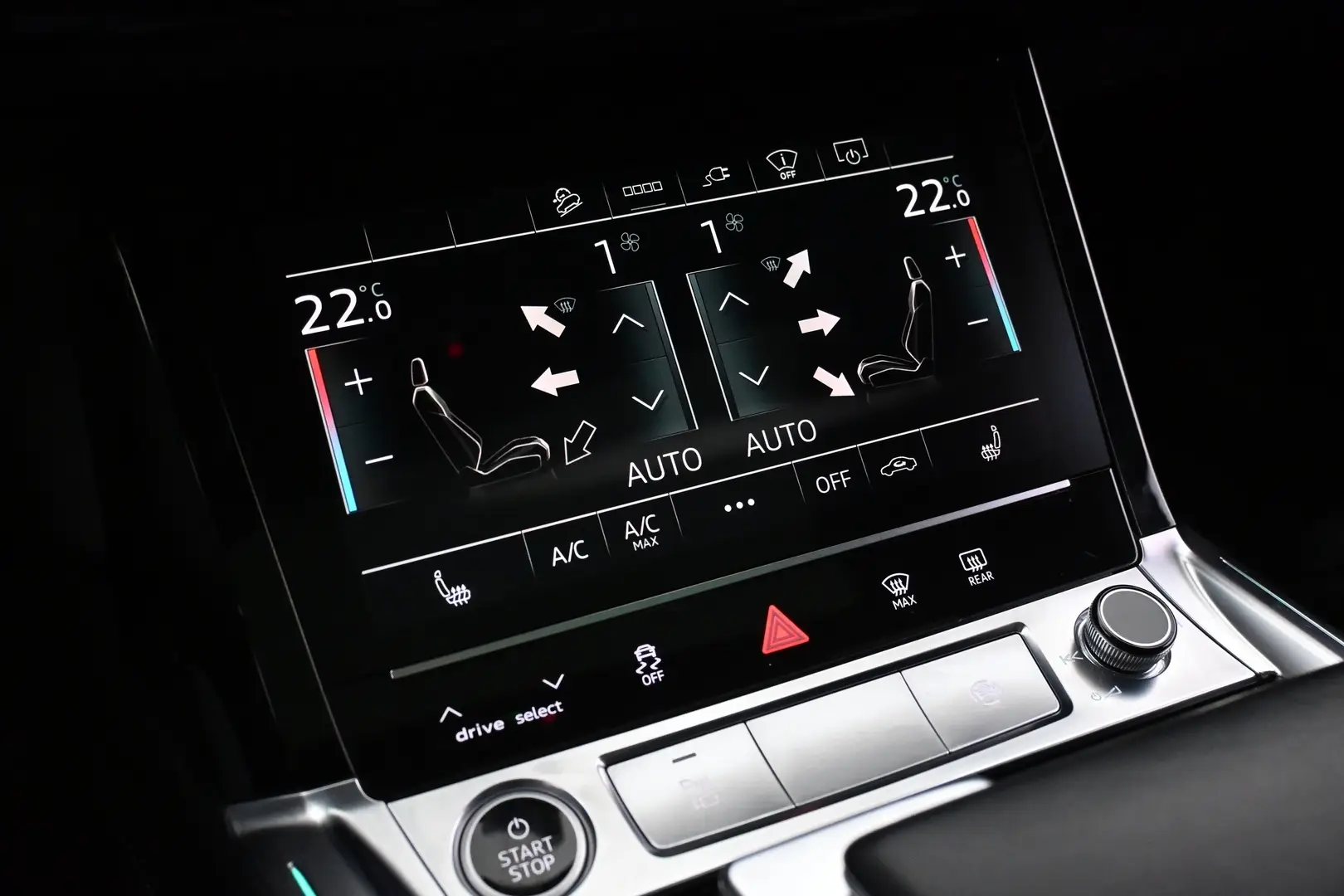 Car Image - 7yfc8LcSsQGGREM6YViXar