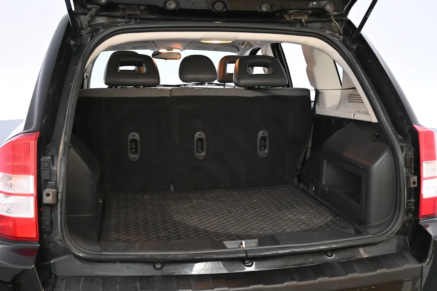 Car Image - 3tebu3gn2X6V3JQua036yu