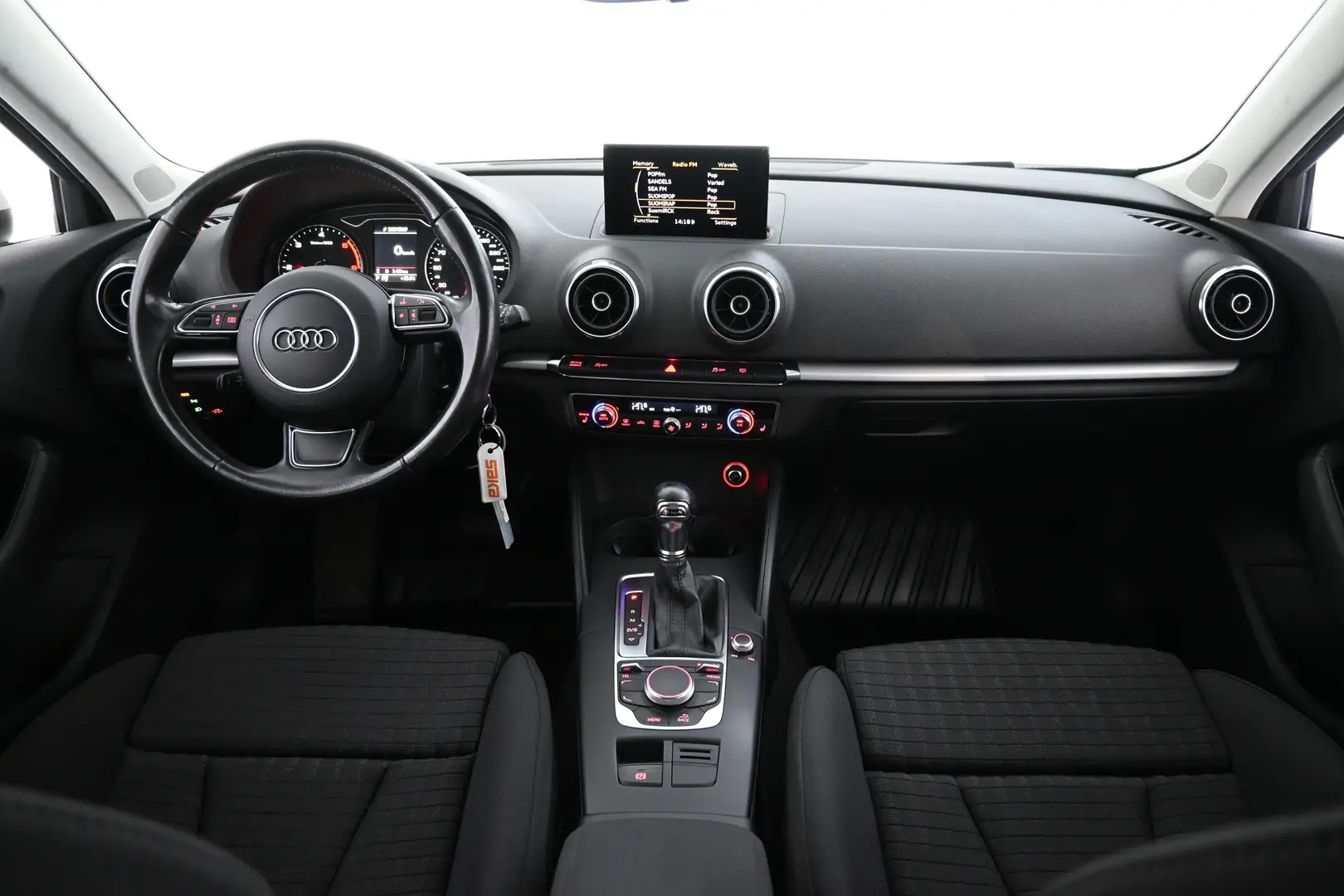 Car Image - 3V7yQg04JahpblBfgHqd2J