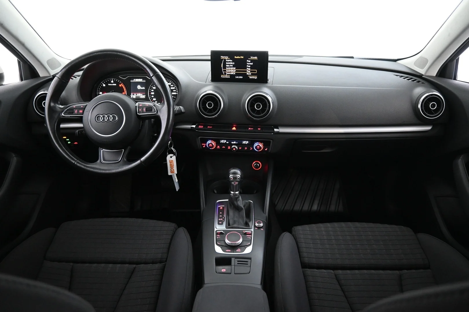 Car Image - 3V7yQg04JahpblBfgHqd2J