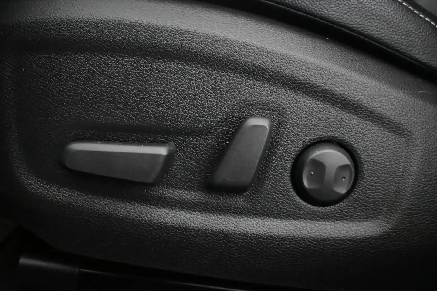 Car Image - MIKrd9A73NC8GoyEkoMG7
