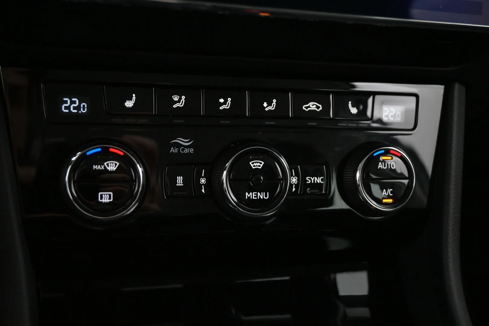 Car Image - 1ryeP99802bNxZPNWdk3Ng