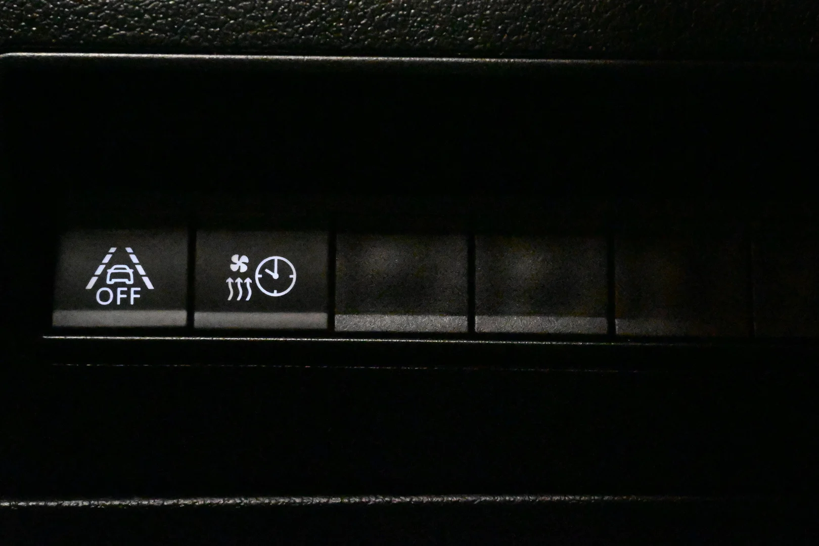 Car Image - wl6fI6B2vvo1b4GtOoTxW