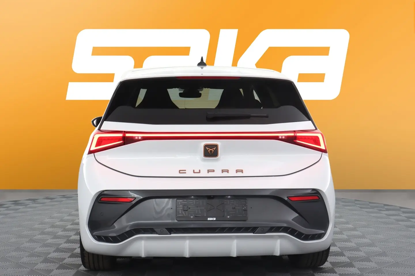 Car Image - fdBltNQo11BoqGBebtNCl
