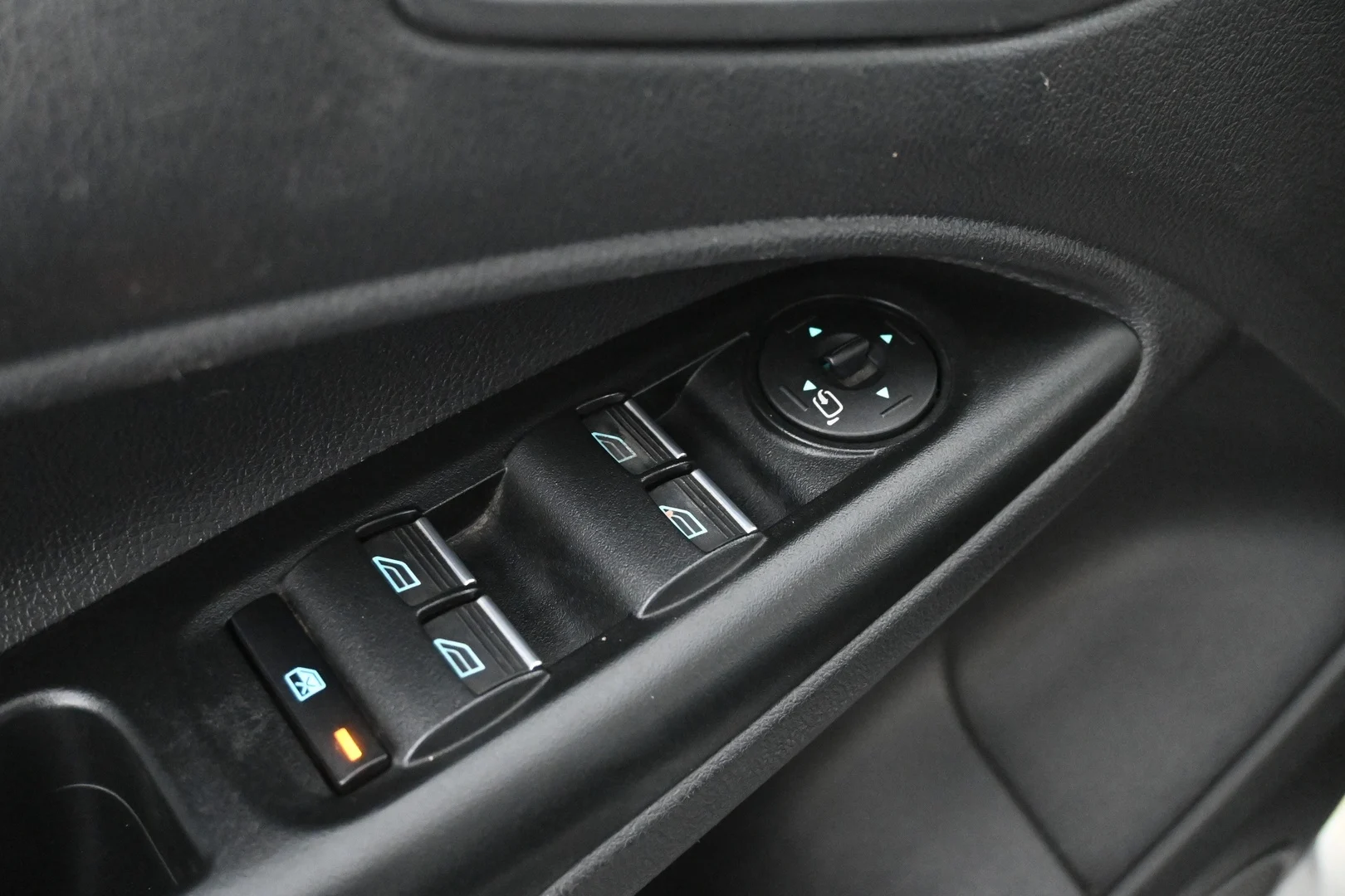 Car Image - 1CWrVQAwoIGrFAfZti4eiq