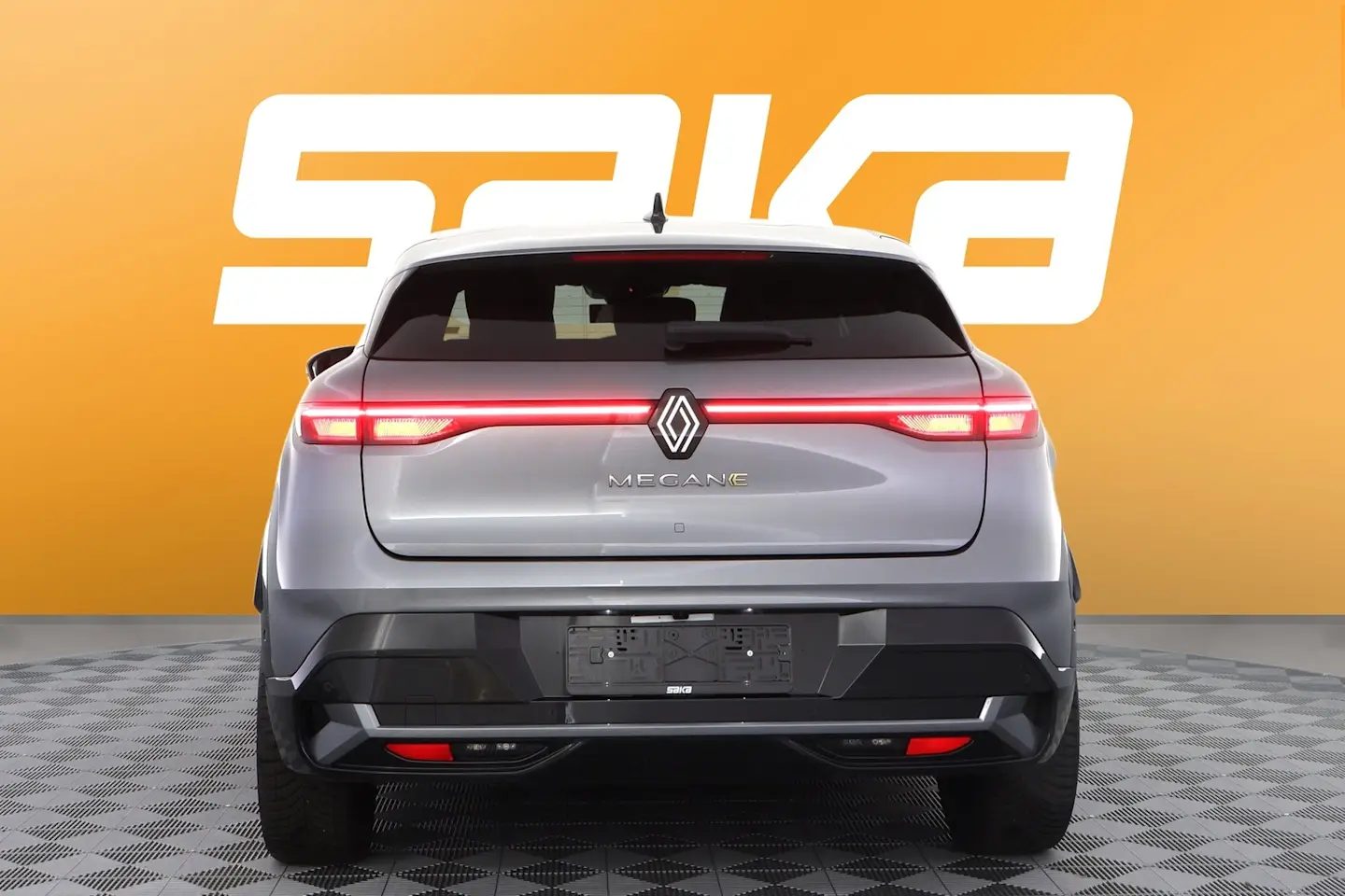 Car Image - 3kh7csrWZjKO43DcfvjOrE